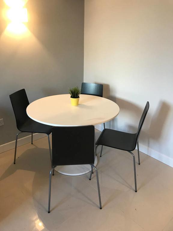 Castle Street Apartment